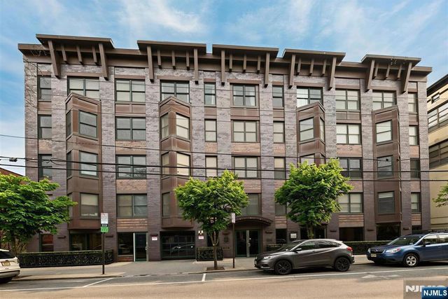 87 Jackson Street 2C, Hoboken, NJ 07030