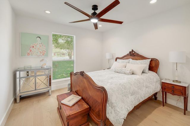 7705 Jester BLVD, Austin, TX 78750