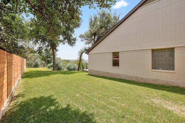 7705 Jester BLVD, Austin, TX 78750