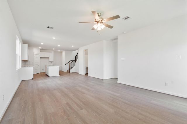 4402 Azalea Blossom Road, Pinehurst, TX 77362