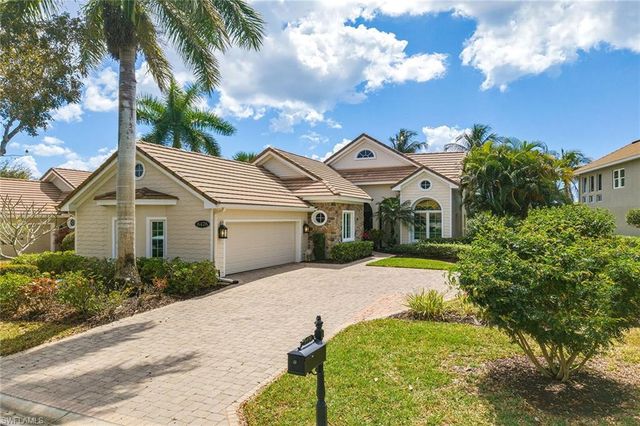 8476 Mallards PT, Naples, FL 34114