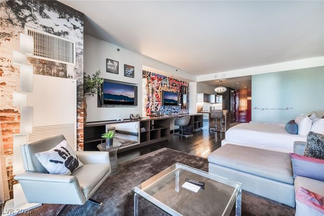 4381 West Flamingo Road 1907, Las Vegas, NV 89103
