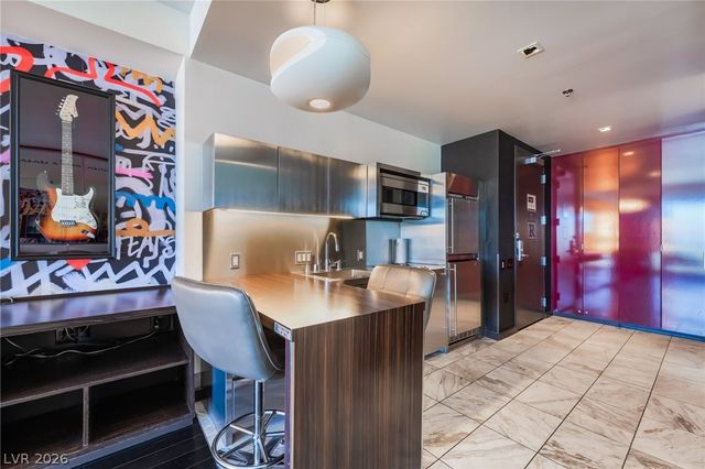 4381 West Flamingo Road 1907, Las Vegas, NV 89103