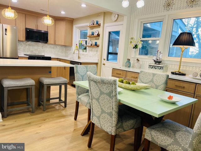 8802 2ND AVE, Silver Spring, MD 20910