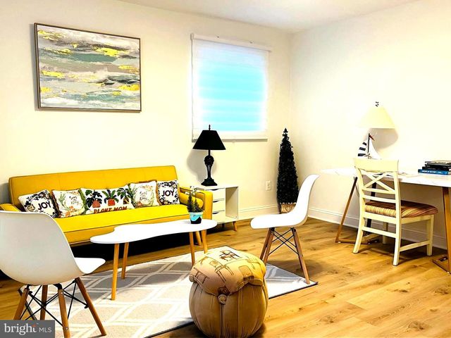 8802 2ND AVE, Silver Spring, MD 20910