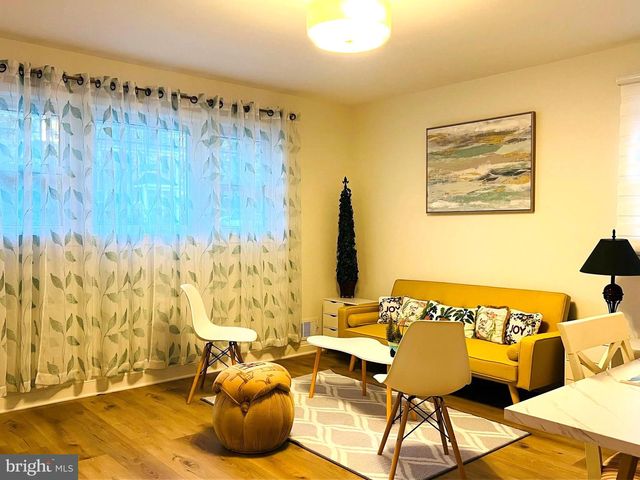 8802 2ND AVE, Silver Spring, MD 20910