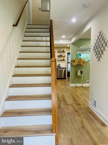 8802 2ND AVE, Silver Spring, MD 20910