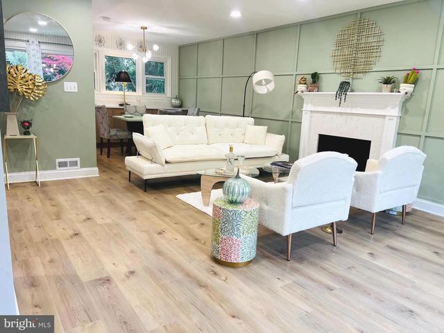 8802 2ND AVE, Silver Spring, MD 20910