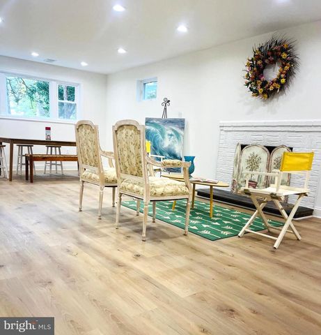 8802 2ND AVE, Silver Spring, MD 20910