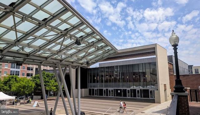 8802 2ND AVE, Silver Spring, MD 20910