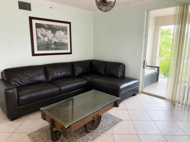 6521 Emerald Dunes Drive, Royal Palm Beach, FL 33411