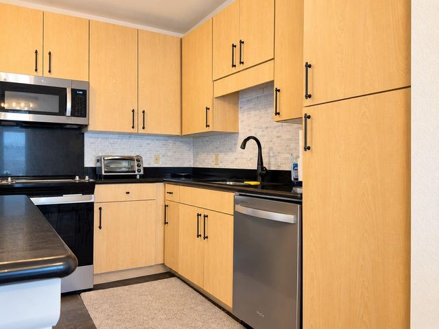 3505 Sage Road 507, Houston, TX 77056