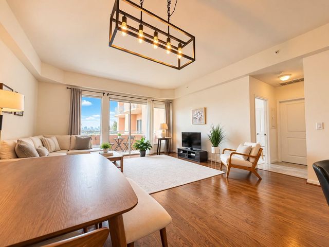 3505 Sage Road 507, Houston, TX 77056