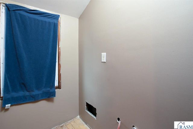 320 N 4th Street, Mankato, MN 56001