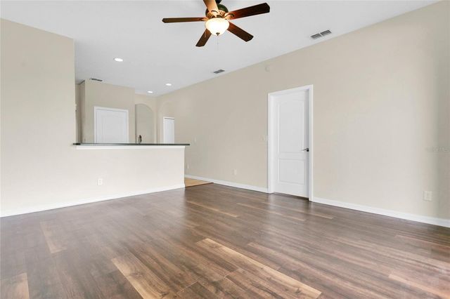 34346 TUSCANY AVENUE, Sorrento, FL 32776