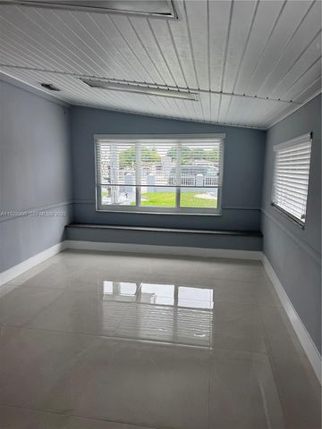 881 Hialeah Dr, Hialeah, FL 33010