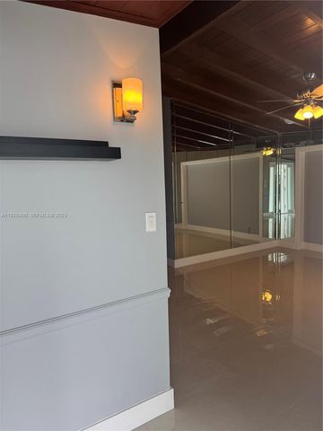 881 Hialeah Dr, Hialeah, FL 33010