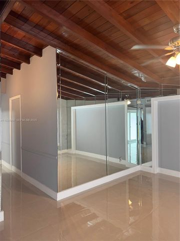 881 Hialeah Dr, Hialeah, FL 33010