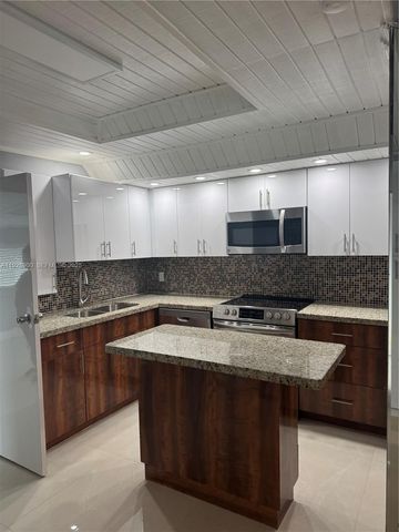 881 Hialeah Dr, Hialeah, FL 33010