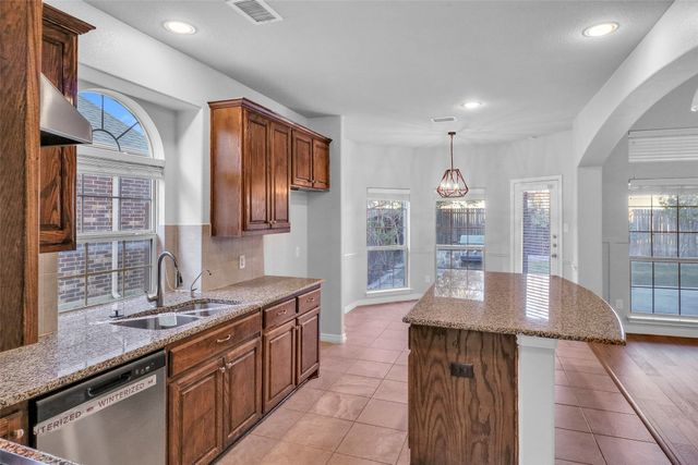 1417 Creosote Drive, Fort Worth, TX 76177