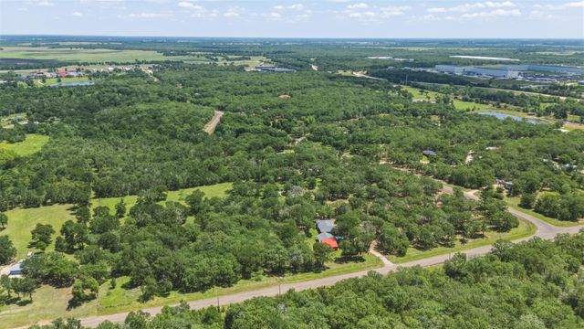 5950 Old Spanish Trail, Bryan, TX 77807