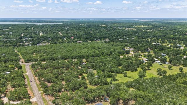 5950 Old Spanish Trail, Bryan, TX 77807