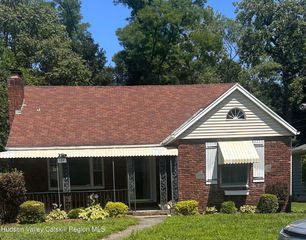 184 Sunset Drive, Port Ewen, NY 12466