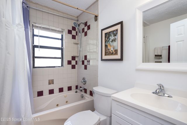 1790 Halfmoon Street NW, Palm Bay, FL 32907