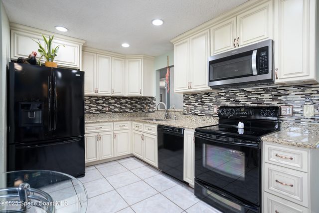 1790 Halfmoon Street NW, Palm Bay, FL 32907