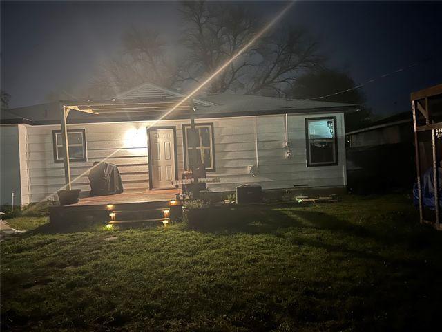 1220 Westmoreland Drive, Mckinney, TX 75069
