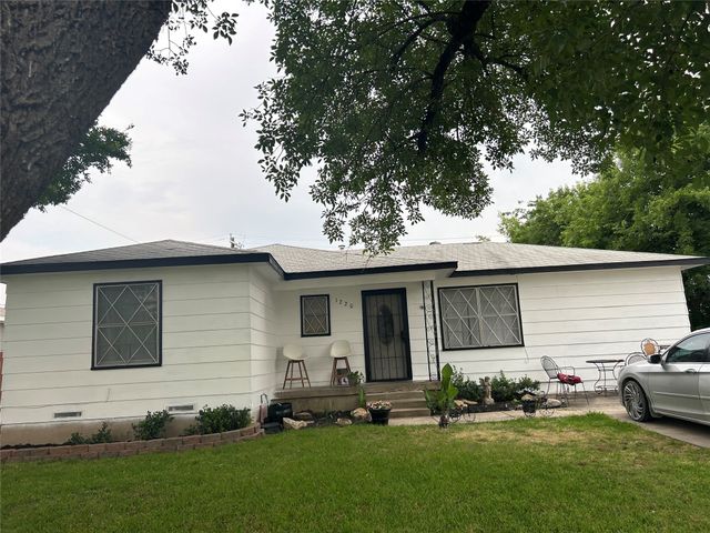1220 Westmoreland Drive, Mckinney, TX 75069