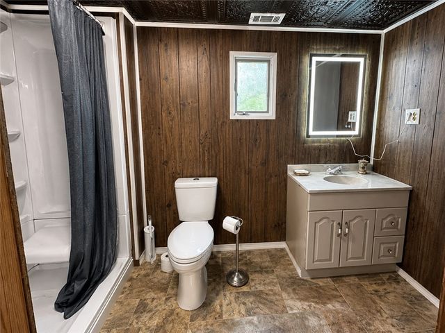 3194 N 56th Street, Springdale, AR 72762