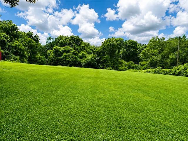 3194 N 56th Street, Springdale, AR 72762
