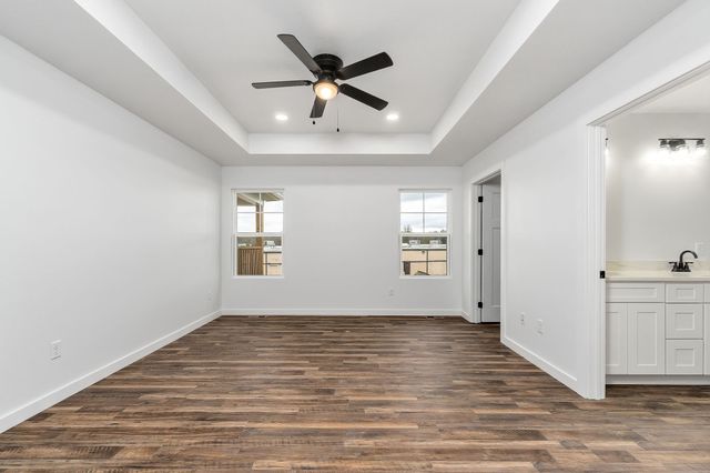 172 Sky View Meadow Dr, Crossville, TN 38555