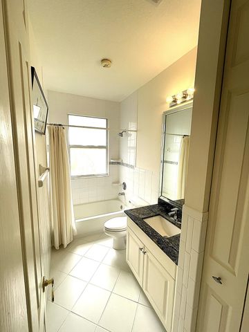 4740 Glenn Pine Lane, Boynton Beach, FL 33436