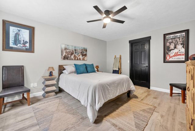 4840 S Prairie View Avenue, Battlefield, MO 65619