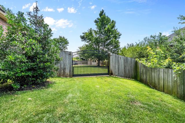 4840 S Prairie View Avenue, Battlefield, MO 65619