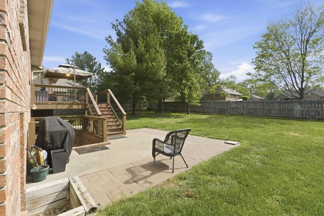 4840 S Prairie View Avenue, Battlefield, MO 65619