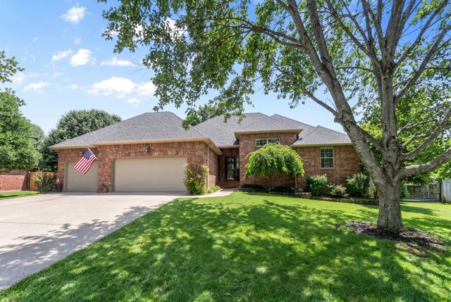 4840 S Prairie View Avenue, Battlefield, MO 65619
