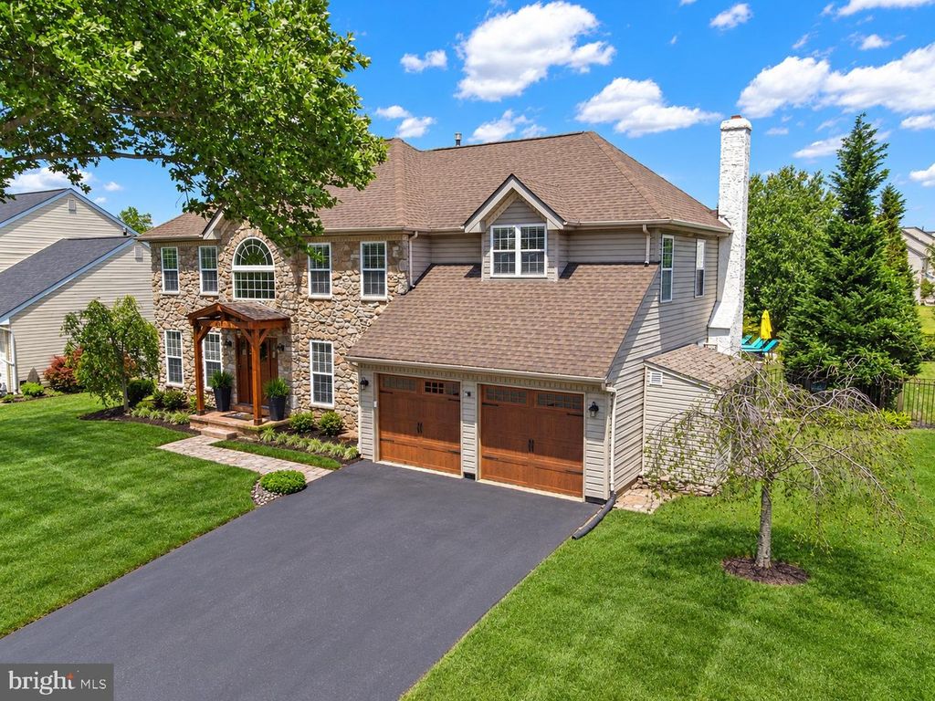 3815 DAYSTAR DR, DOYLESTOWN, PA 18902 — photo 2