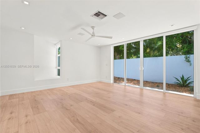 10420 SW 64th Street, Miami, FL 33173