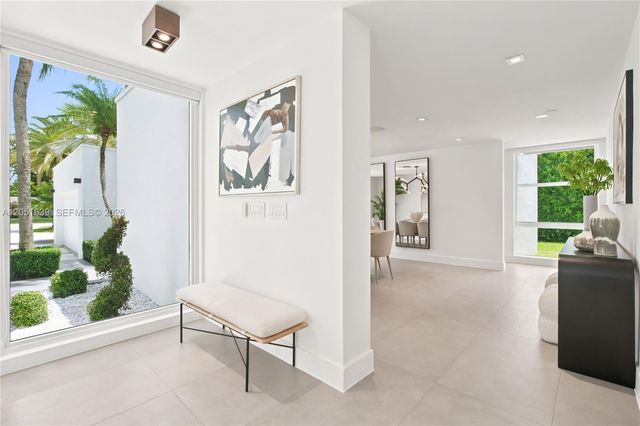 10420 SW 64th Street, Miami, FL 33173