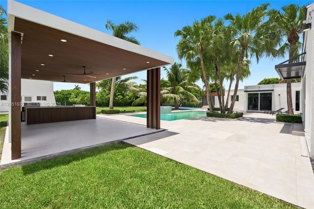 10420 SW 64th Street, Miami, FL 33173