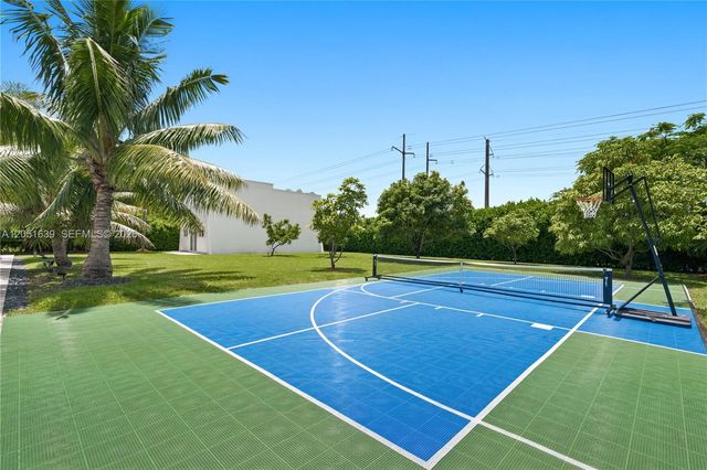 10420 SW 64th Street, Miami, FL 33173