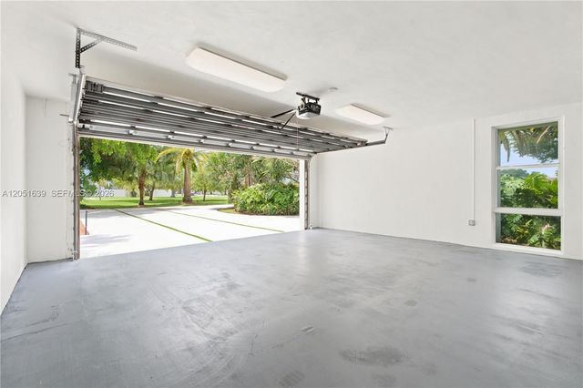10420 SW 64th Street, Miami, FL 33173