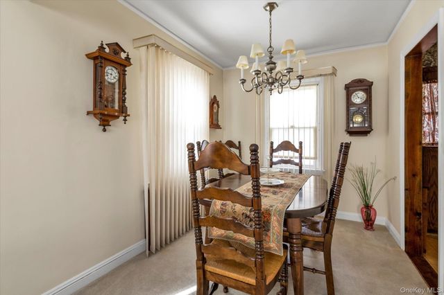 45 Sylvia Lane, New Hyde Park, NY 11040