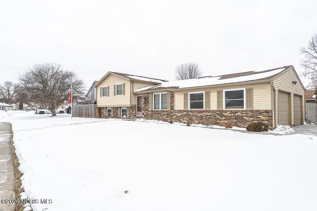 6418 Scarsdale Road, Maumee, OH 43537