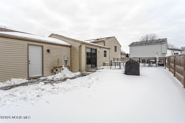 6418 Scarsdale Road, Maumee, OH 43537