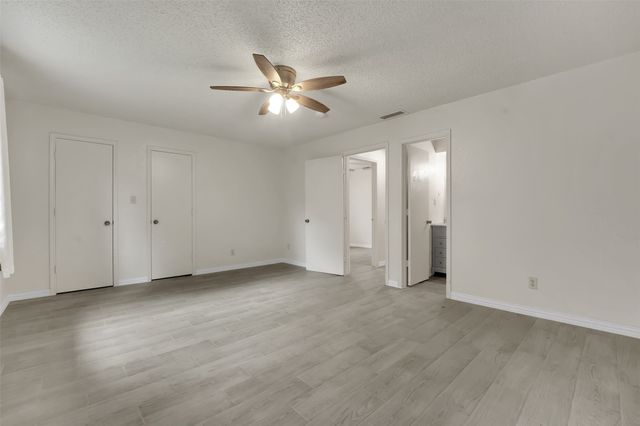 411 S Las Vegas Trail, White Settlement, TX 76108