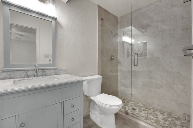411 S Las Vegas Trail, White Settlement, TX 76108